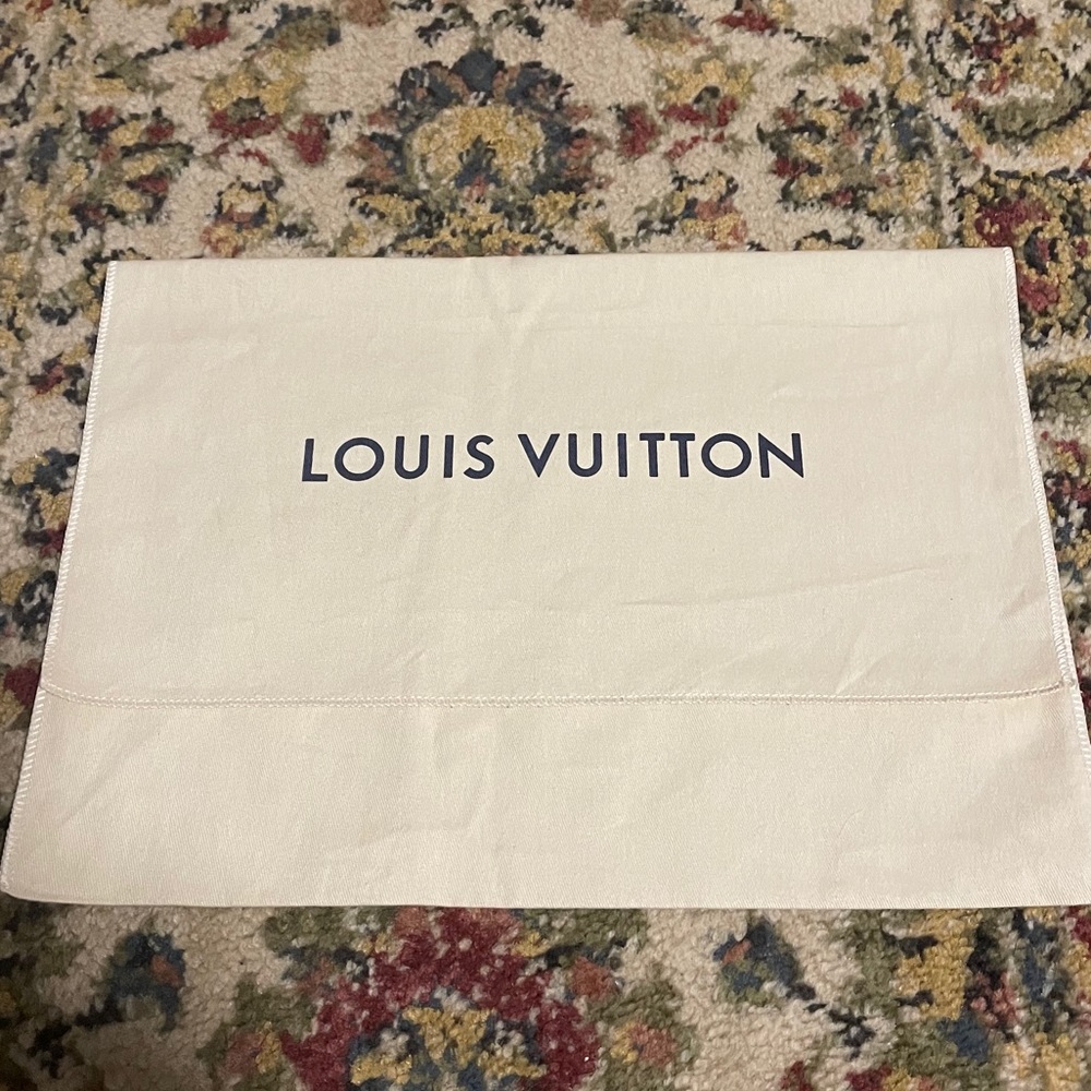 Louis Vuitton dust bag 15”x11”